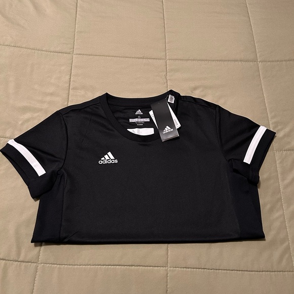 adidas Other - Adidas shirt